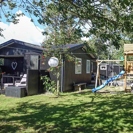Vakantiehuis Amazing In With Kitchen Neksø